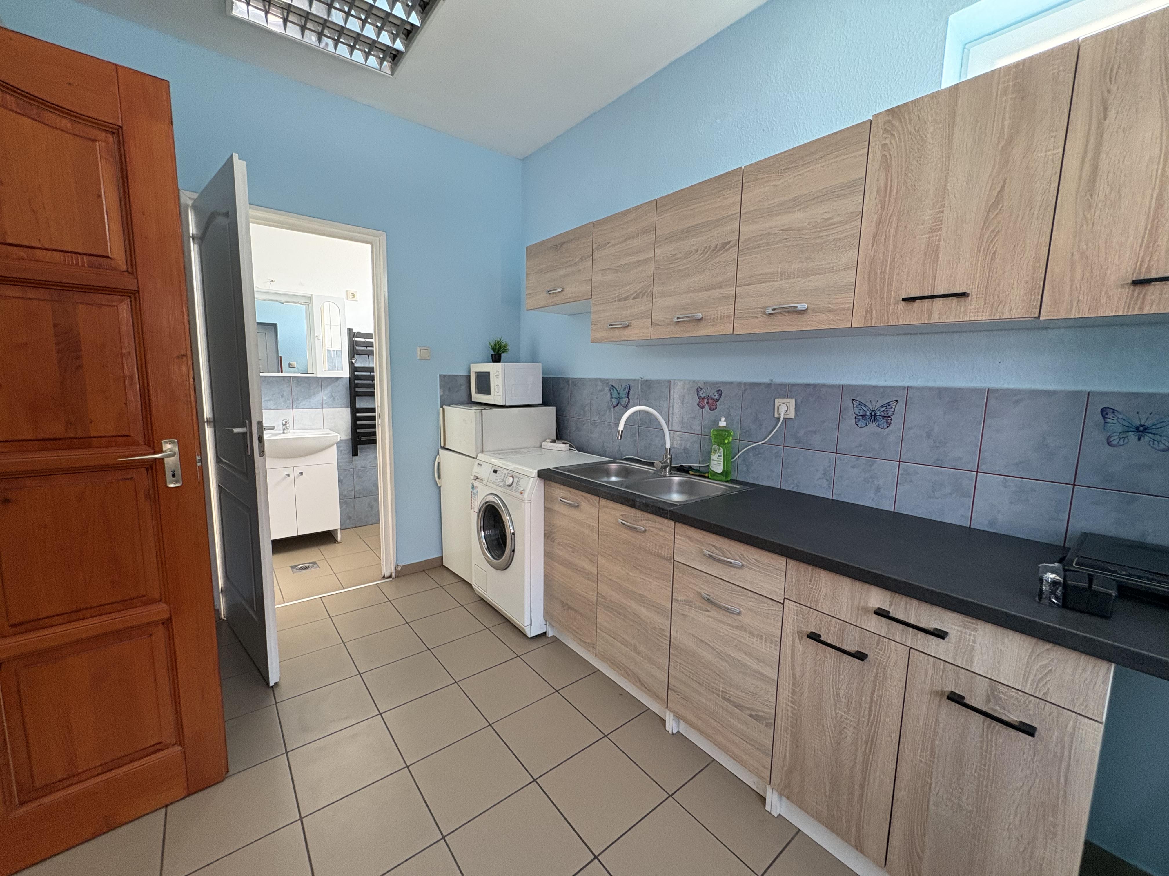 Family Apartman 4