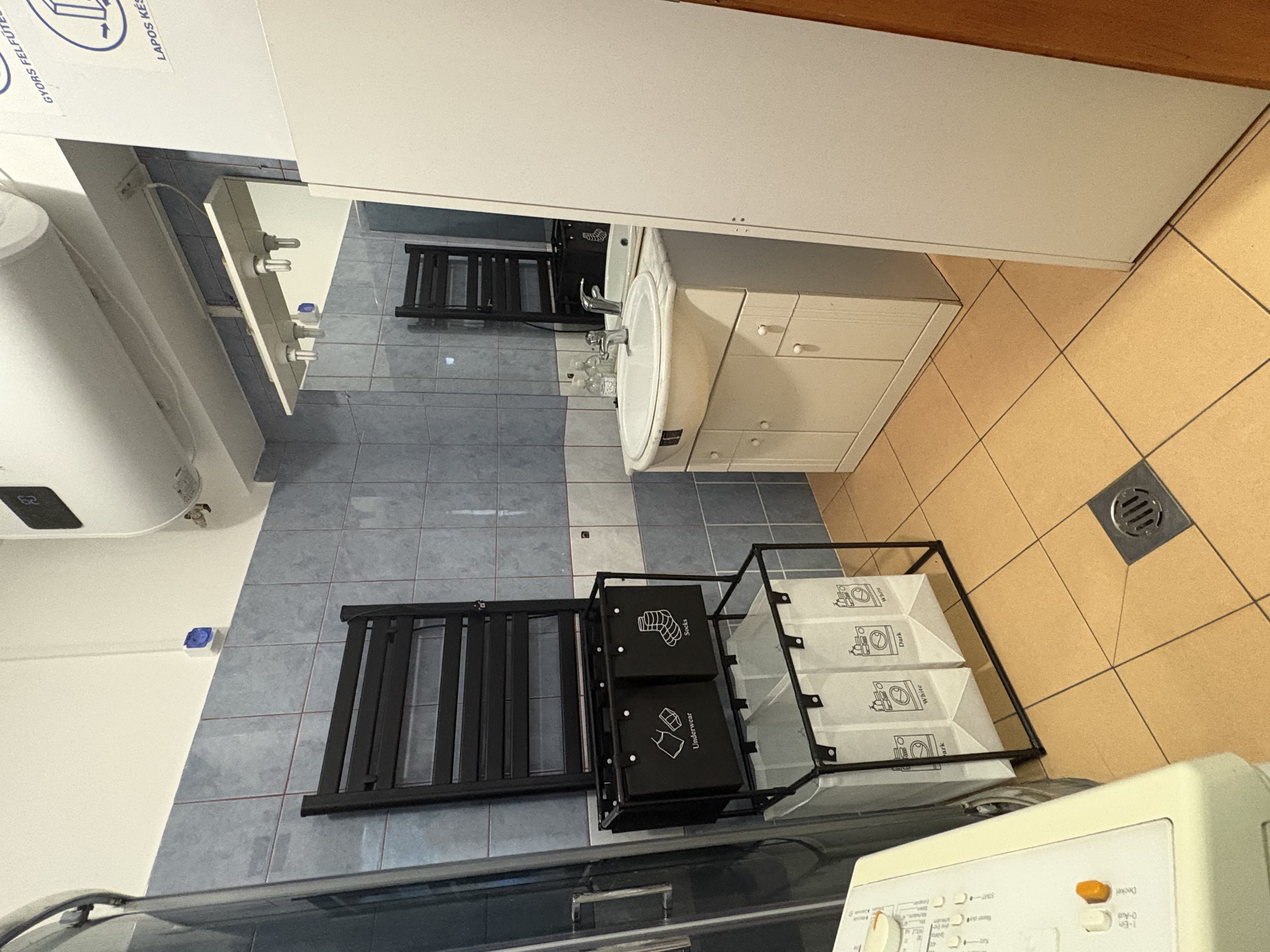 4 Fős Tourist Apartman 4